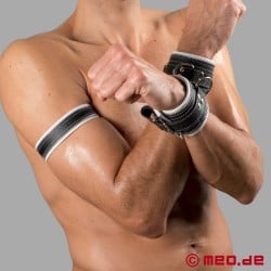 Code Z Leather Armband in black/white