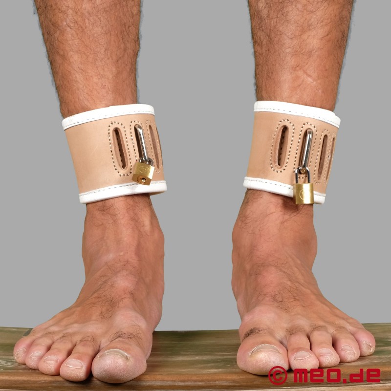Abschließbare Fußfesseln aus Leder - Edition Dr. Sado