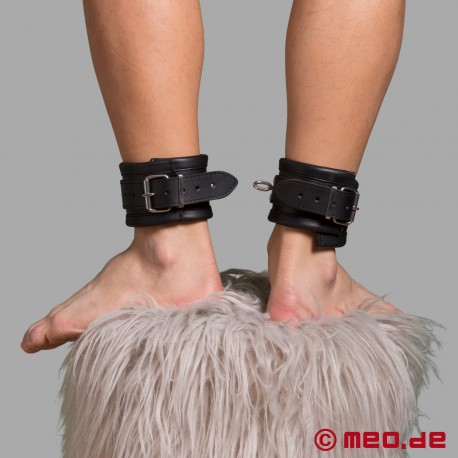 Bondage restraints made of leather Milan - leather ankle cuffs