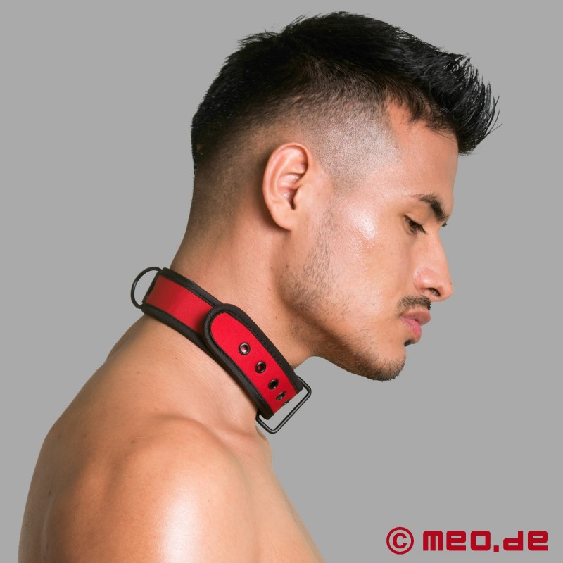 Neopren BDSM-halsbånd i rødt