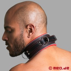 Collare di bondage in pelle nero/rosso