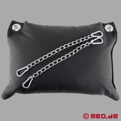 Sling Kožený polštář s doplňky - černý