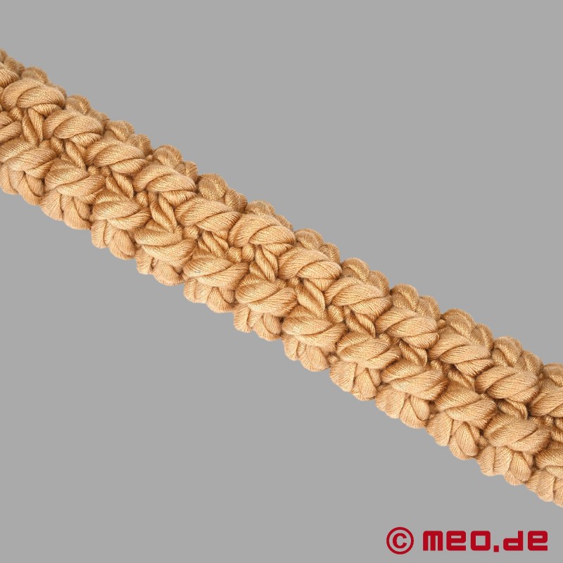 Collar de bondage con cuerda Shibari