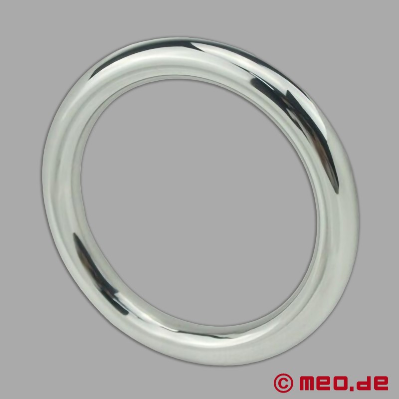 Metalinis penio žiedas - senovinis - lengvas