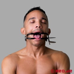 BDSM Разпространител на устата 2.0 - Дженингс