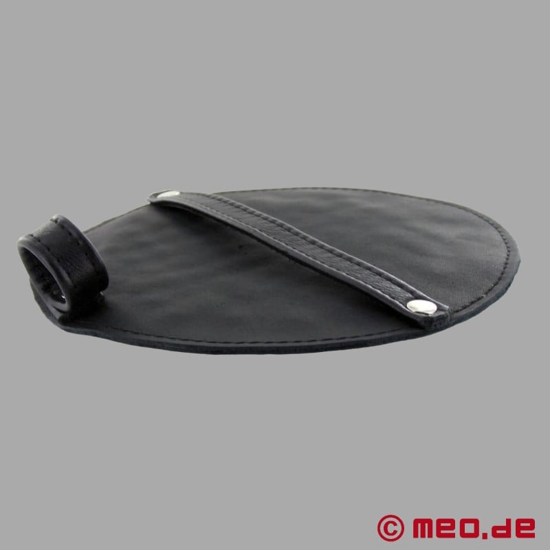 BDSM Hand Paddle met Spikes van Dr. Sado