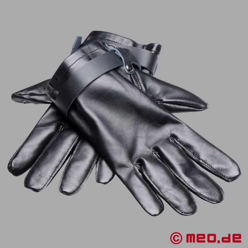 Guantes de cuero con spikes y cierre con candado de Dr. Sado® - 3