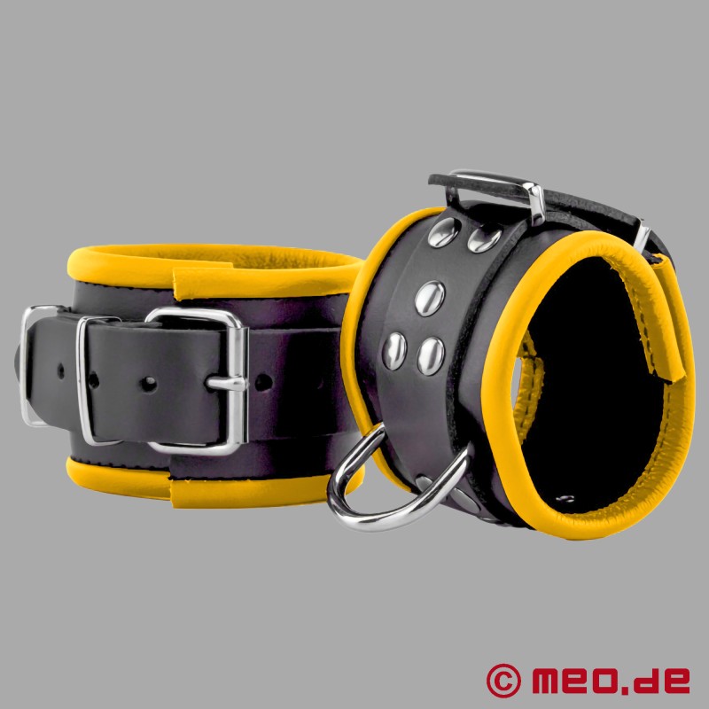 Leather wrist cuffs, padded - black / yellow