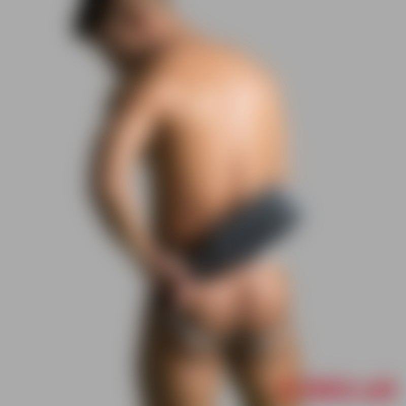 Bőr BDSM paddle fém szegecsekkel - 2