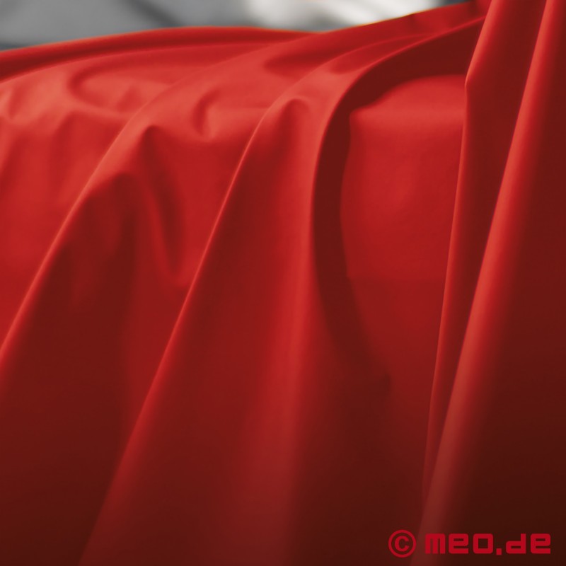 Sheets of San Francisco - Waterproof Throw - Red - 1