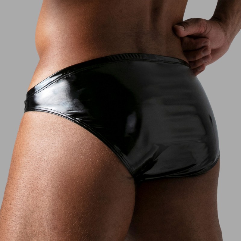 Cueca em vinil preto com aspecto molhado - TOF PARIS