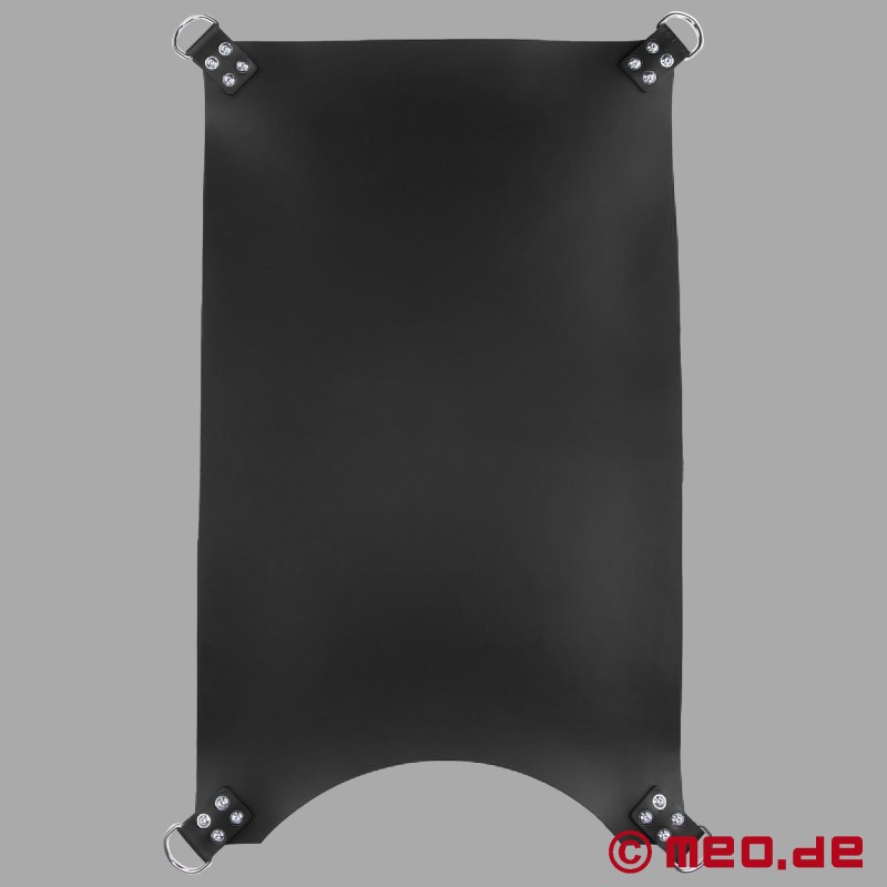 Musta rintamatto "Fisting" - valmistettu nahasta 4-pisteen jousituksella varustettuna - 2