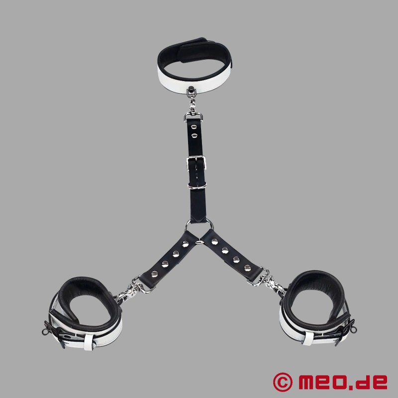 Conector reglabil cu 3 puncte din piele - Venezia Bondage Collection