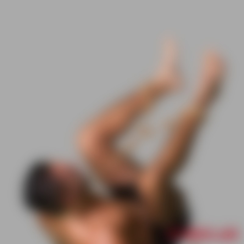 Shibari - combinação de corda no pescoço e algemas - 6