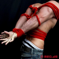 Red cotton bondage rope – BDSM pro rope in red