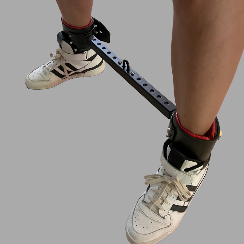 BDSM roztahovací tyč s pouty z kůže - 3