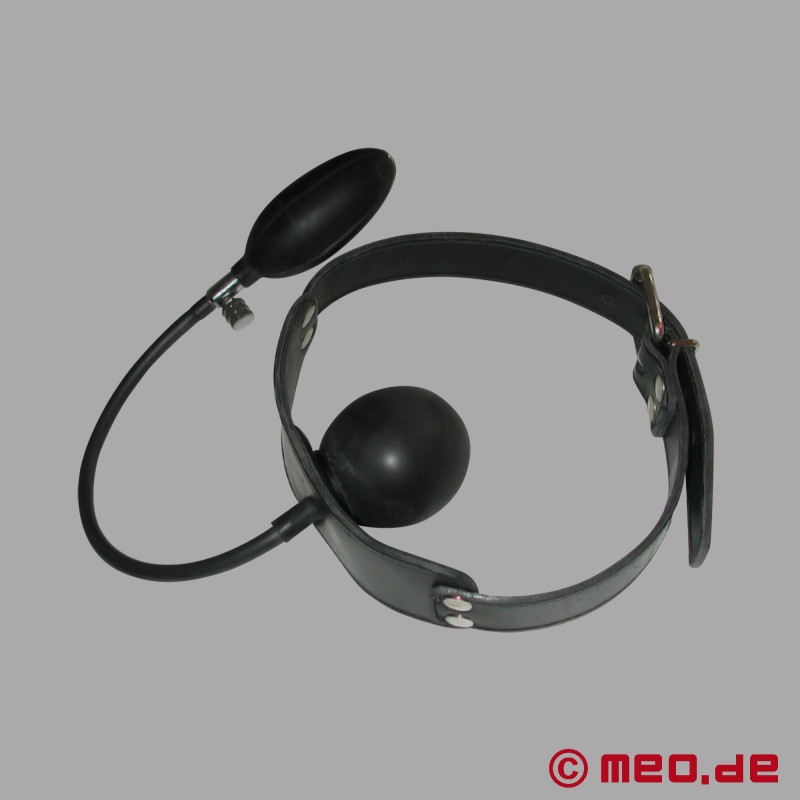 Bőrből és szilikonból készült szorítószáj - 3