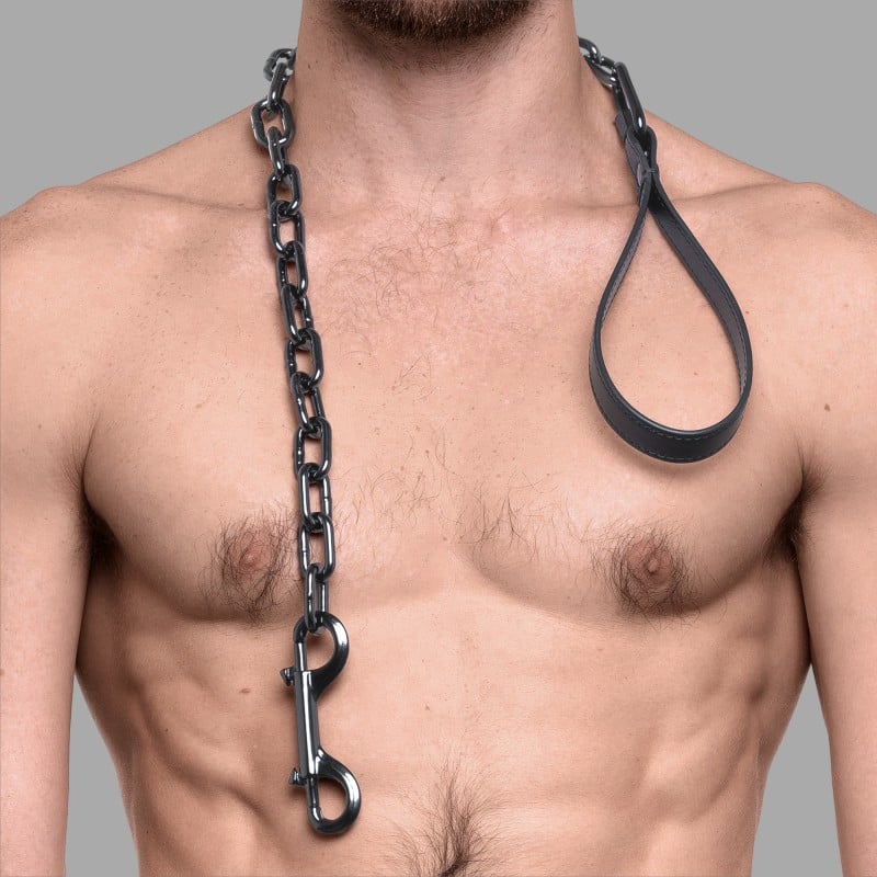 BDSM Chain Leash Ruthenium - A Sign of Mysticism and Power