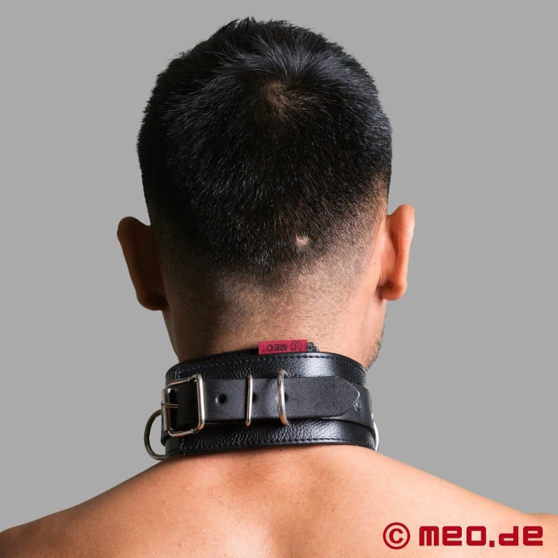 BDSM-halsband av pelle - bredare version