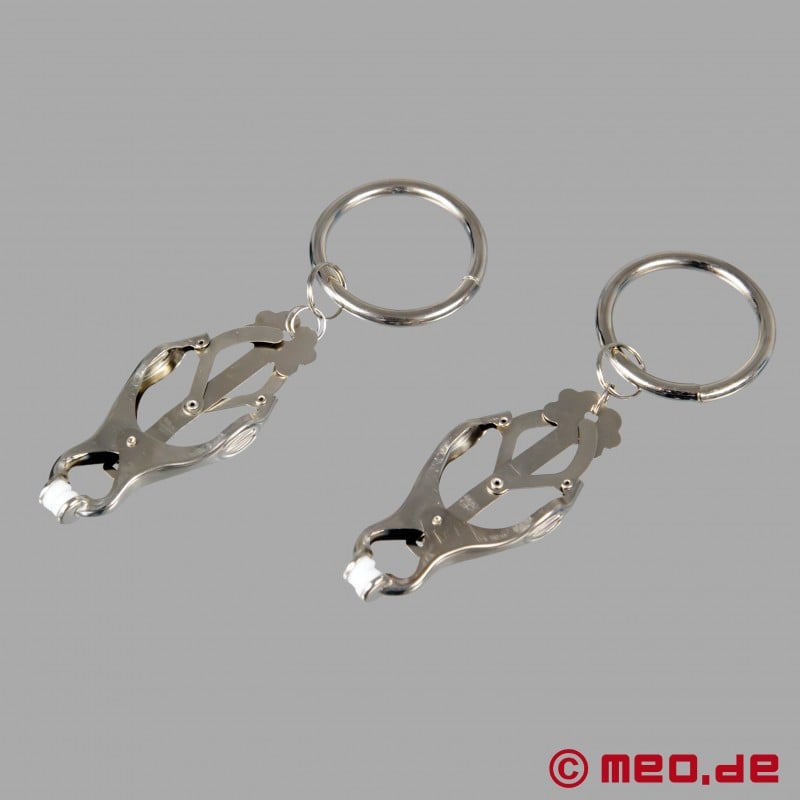 Clover nipple clamps with ring