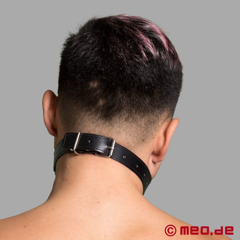 Bâillon à balle noir avec sangle de tête en cuir - BLACK BERLIN