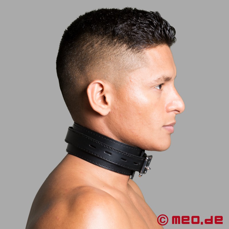 DominateMe - Kožený obojok s háčikom na nos