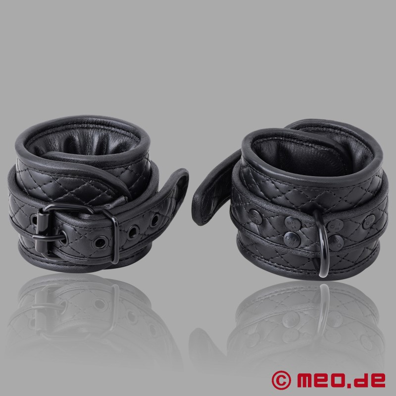 Δερμάτινοι χειροπέδες ποδιών - Black Diamond από την MEO® - 2