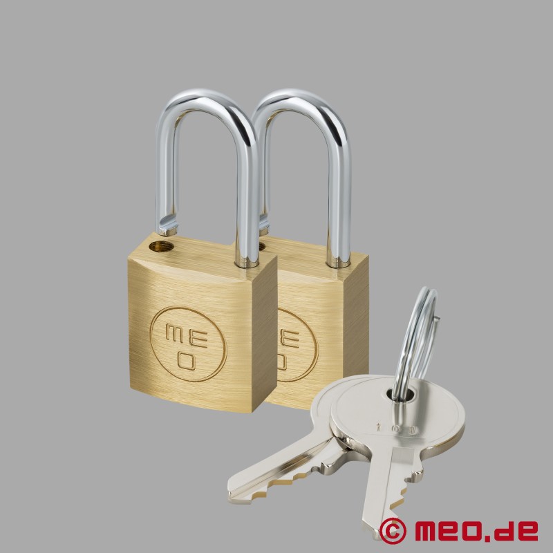 来自 Dr. Sado® 的带钉可锁皮手套 - 4