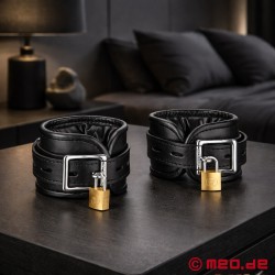 Esposas de cuero negro acolchado, colección Amsterdam - Thumbnail