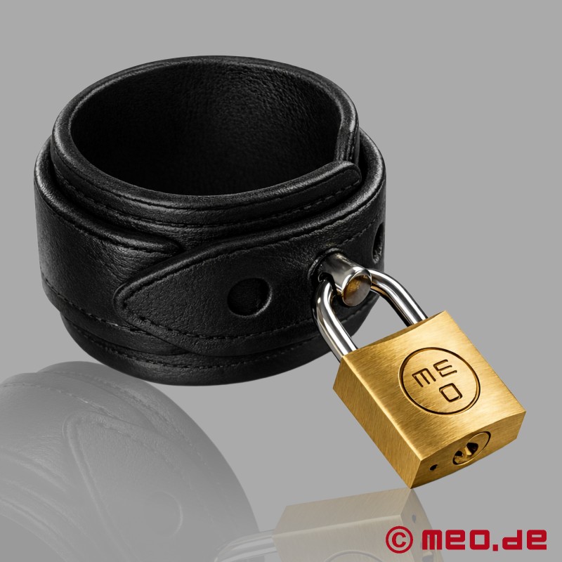 Rozciągacz jąder DomLock™ - Rozciągacz jąder ze skóry z możliwością blokady - 3