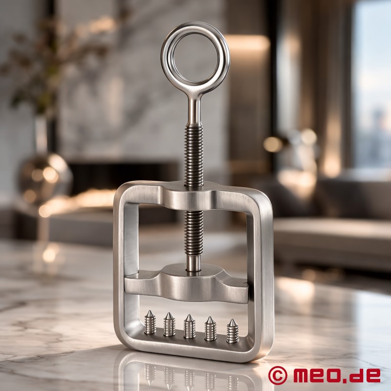 Ball Crusher med pigge - CBT DeLuxe - 1