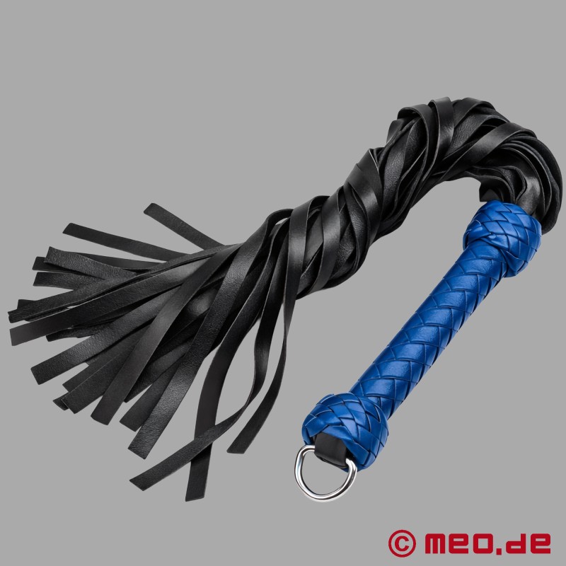 HurtMe™ BlueVenom™ par MEO® - Flogger BDSM en cuir bleu et noir - 3