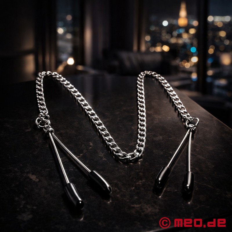 来自 MEO® 的 PrecisionGrip™ - 带链条的可调节乳头夹 (rǔtóu jiā) - 1