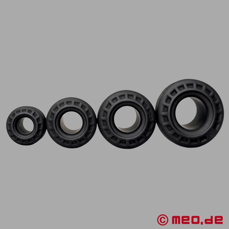 MEO®社製AssGrommet™ 24/7（アナル拡張用開口部付きアナルプラグ - 10