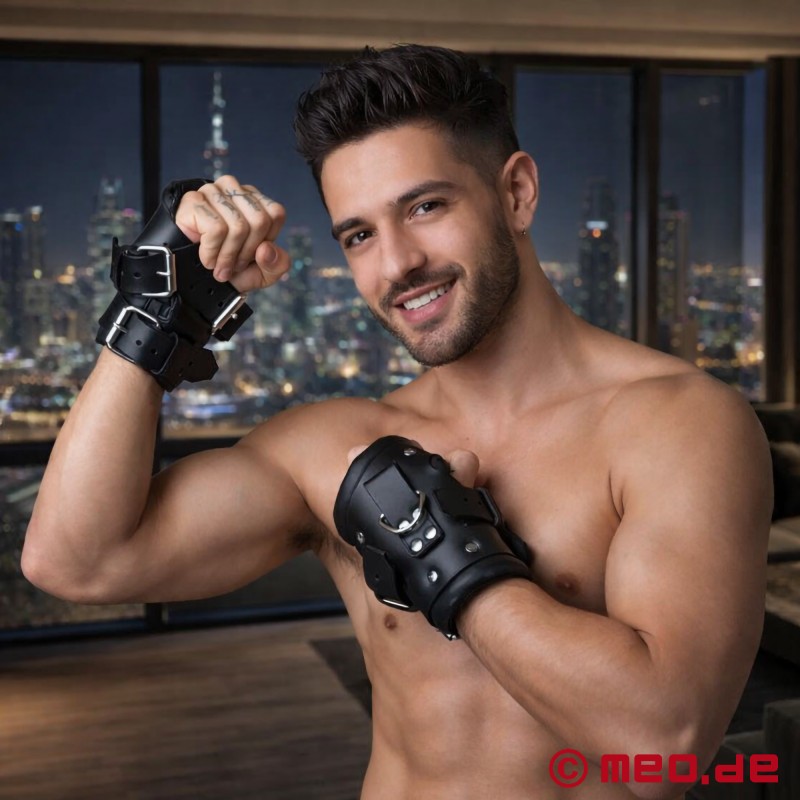 Kolmen soljen käsiraudat - FettersMax - 3