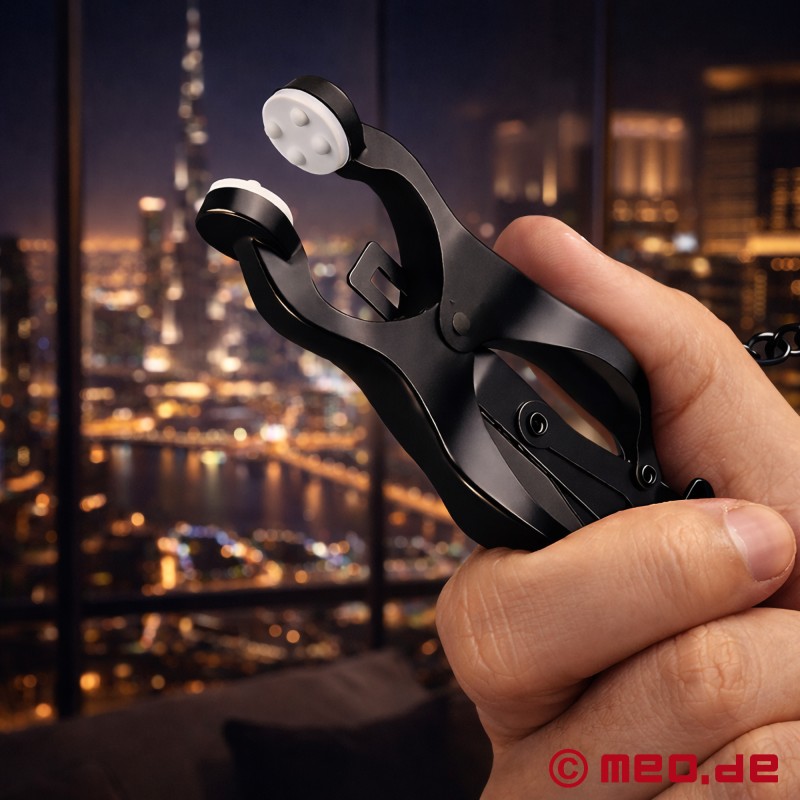 Japanische Nippelklemmen - Schwarze Clover Clamps - BDSM Klassiker - 1