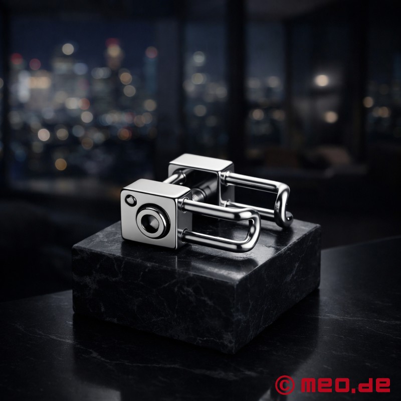 DomiMax di MEO - Il moderno anello da naso per schiavi - 2