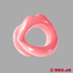 Bavaglio con le labbra per un perfetto blow job