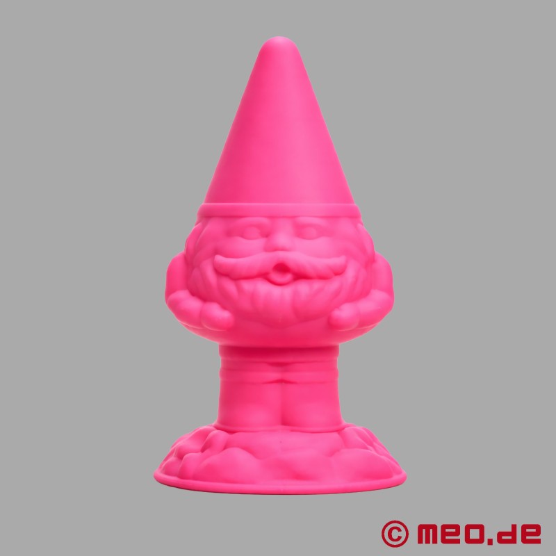 Pervertino – The Naughty Gnome That Plugs More Than Just Gardens - 2