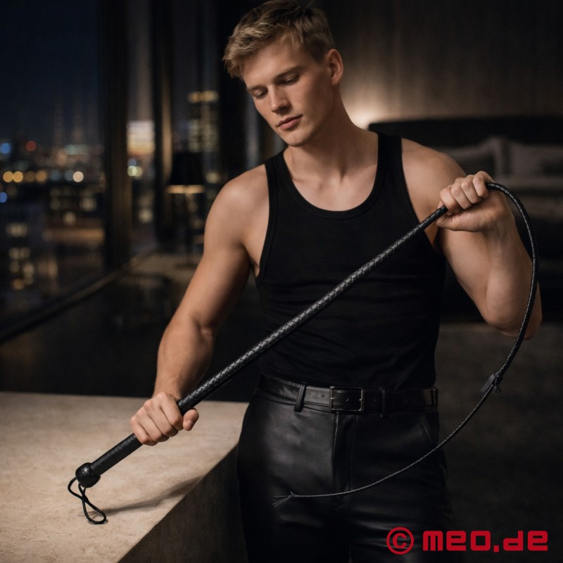 Single Tail Whip BDSM - 6